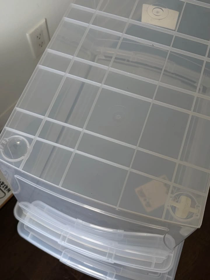 2 Large Clear Storage Bins with Lids – 60L - photo 4