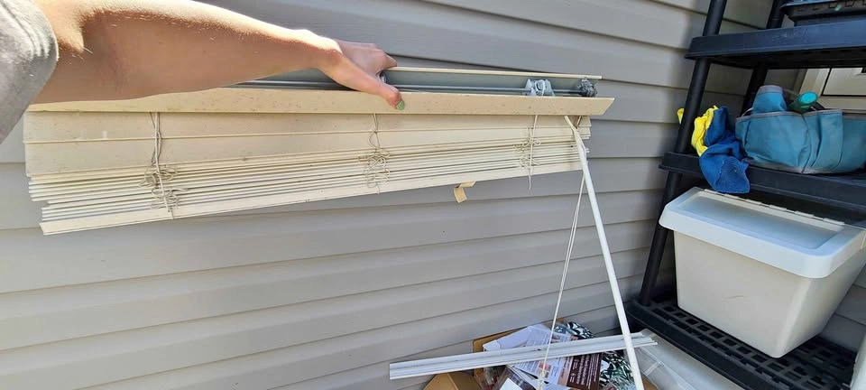 Horizontal Blinds 31.5 x 36.5 inch