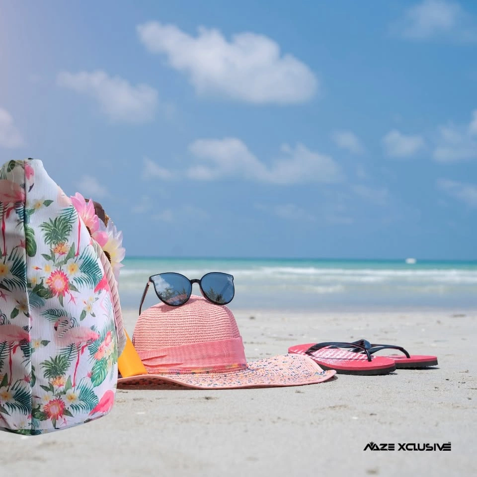Extra Large Women's Beach Bag for Gym, Travel, & Shopping - photo 4