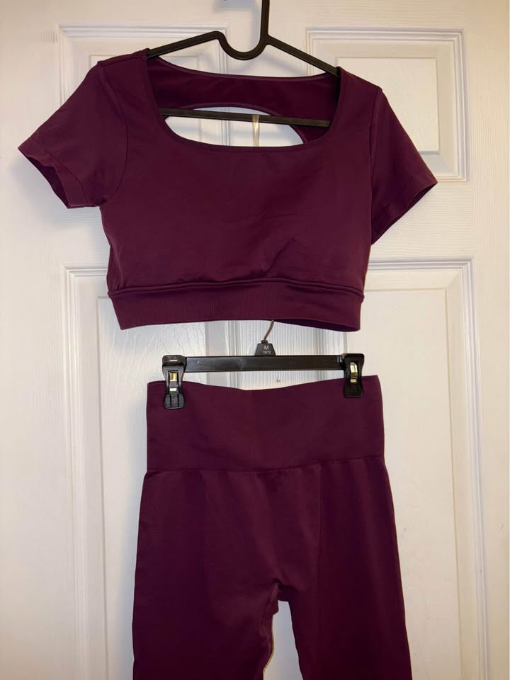 Brand new Women's 2 Piece Workout Set ,Yoga Outfit -M - photo 4