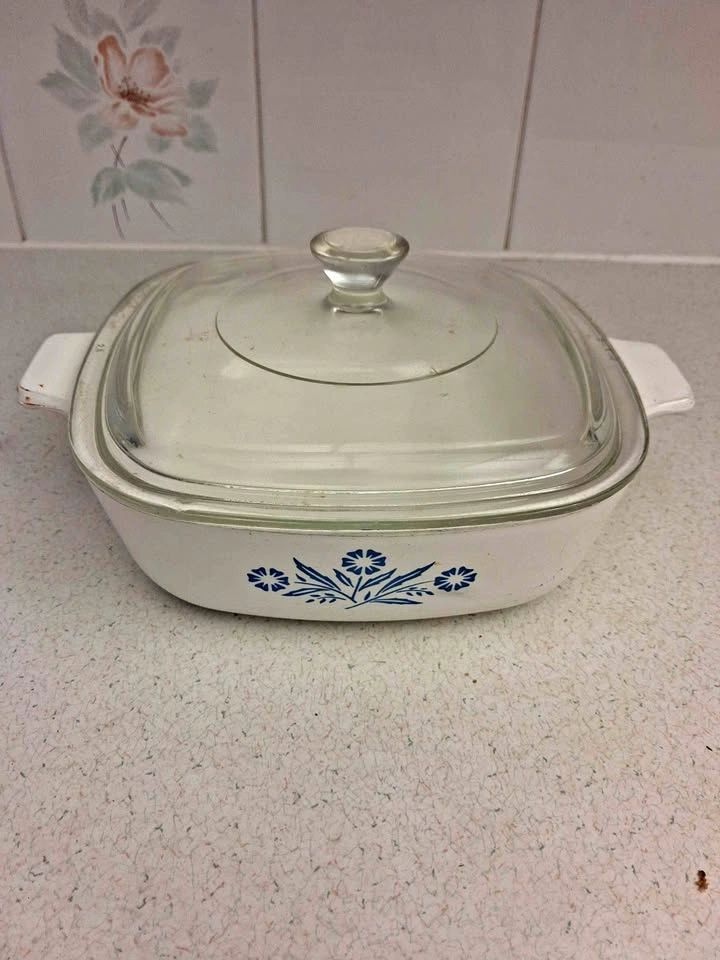 Corning Ware Corn Flower casserole dish