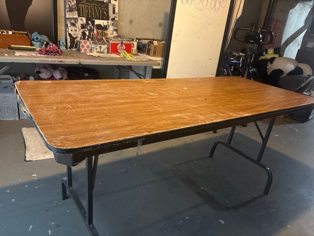 Wood-Grain Folding Table - photo 4