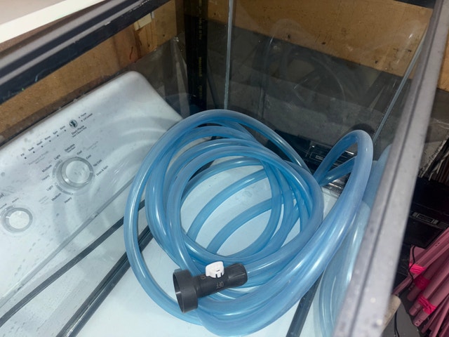 20-Gallon Fish Tank with Python Water Changer - photo 5