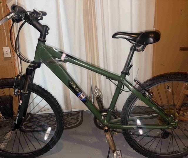 26" Iron Horse FR 10 Mountain Bike – Size Small (15.5" Frame)