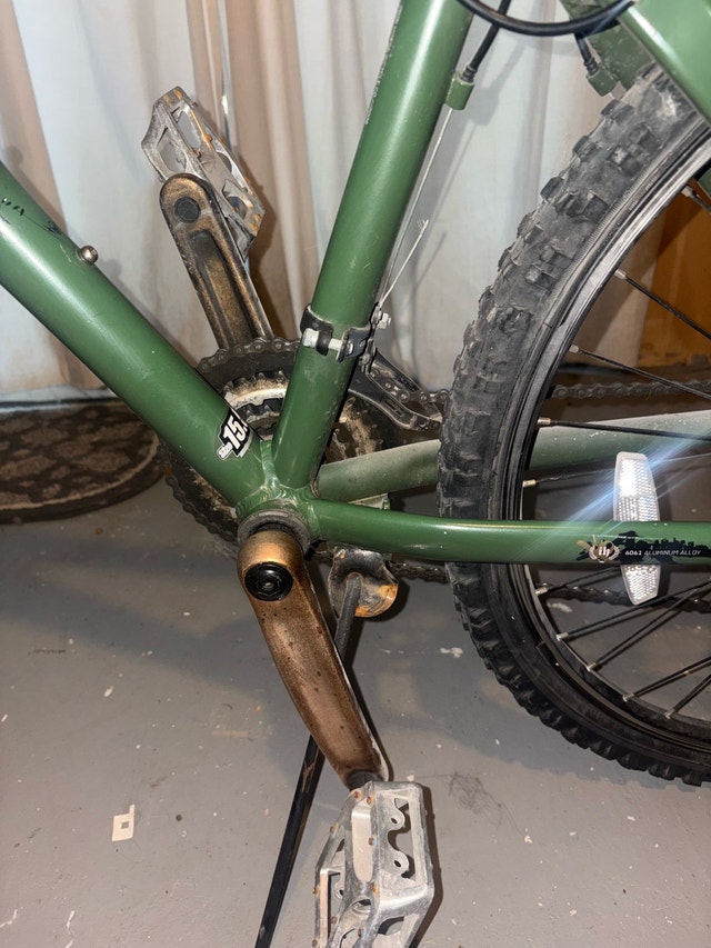 26" Iron Horse FR 10 Mountain Bike – Size Small (15.5" Frame) - photo 2