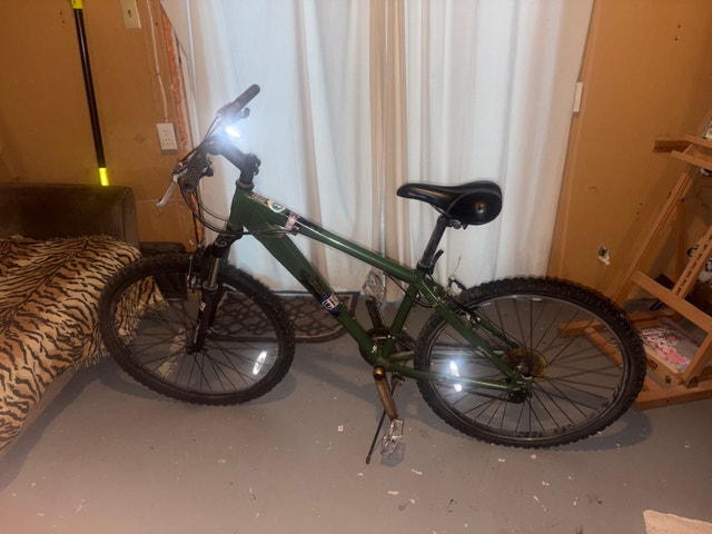 26" Iron Horse FR 10 Mountain Bike – Size Small (15.5" Frame) - photo 3
