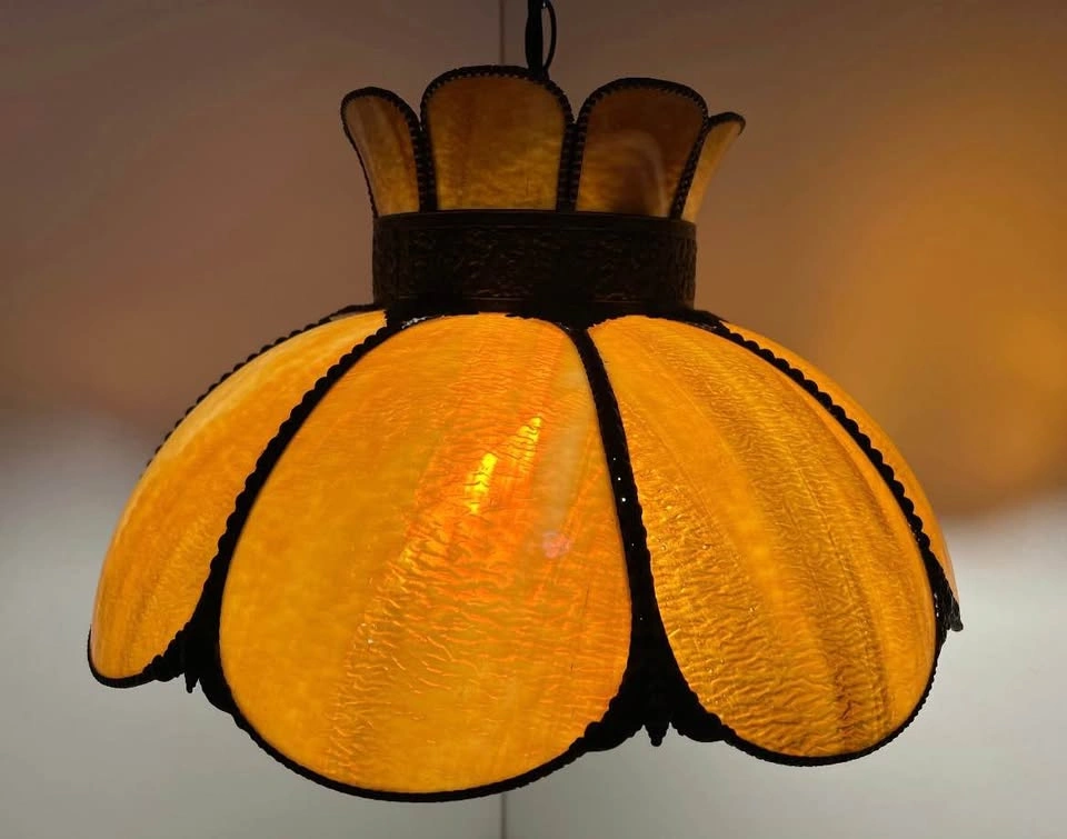 Vintage Tiffany-Style Slag Glass Pendant Light | 18” | Brass Det - photo 2