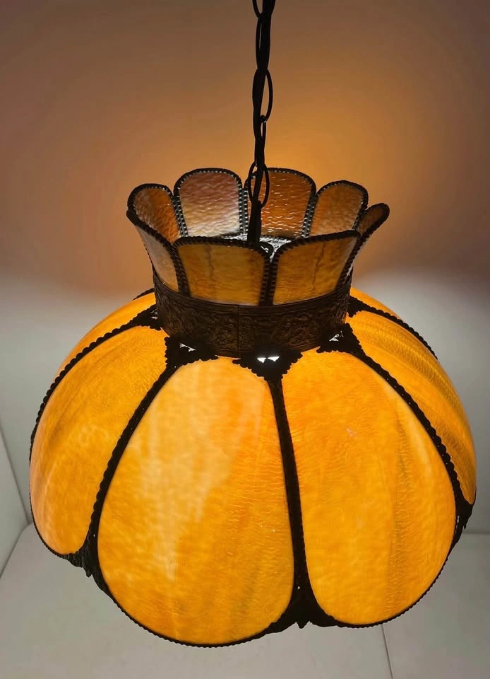 Vintage Tiffany-Style Slag Glass Pendant Light | 18” | Brass Det - photo 3
