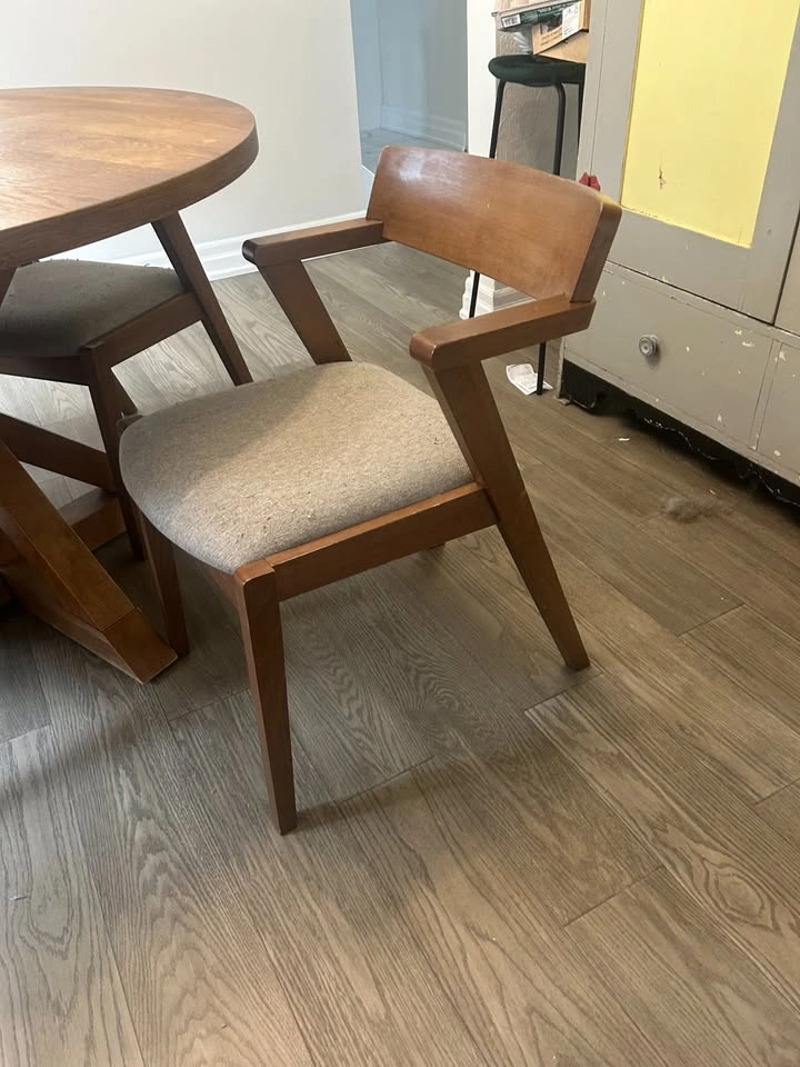 Solid Wood Round Dining Set - 4 Mid-Century Chairs + Bonus - photo 4