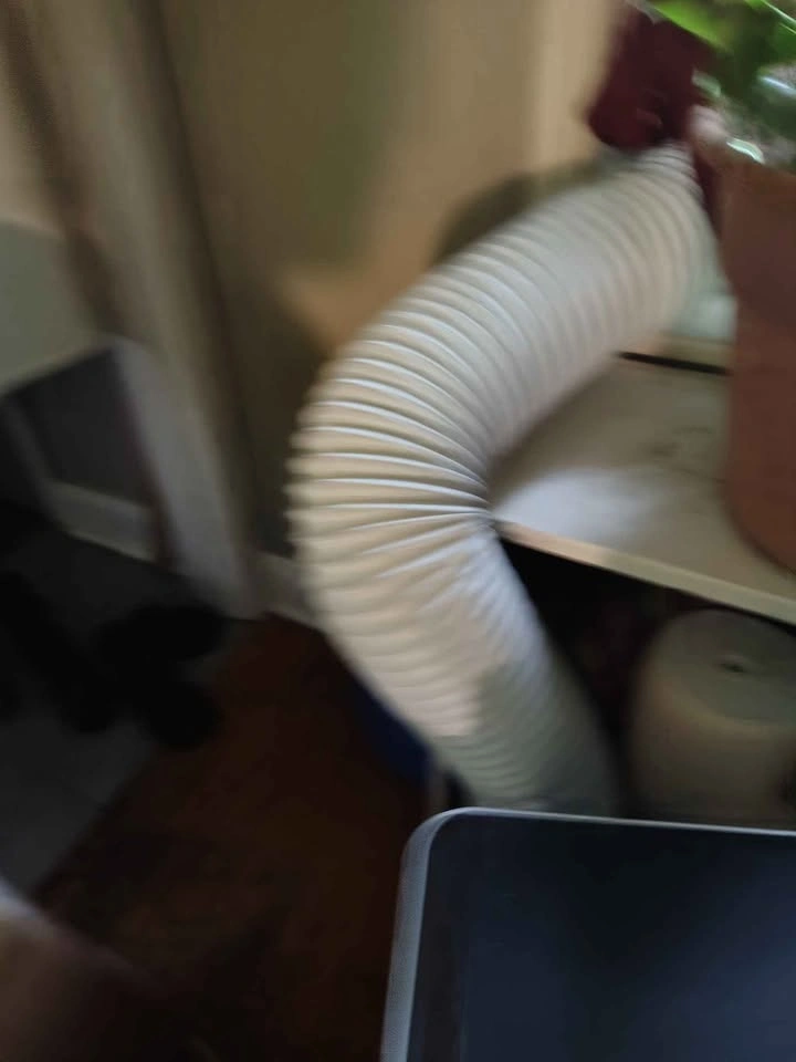 Standing Air Conditioner - photo 2