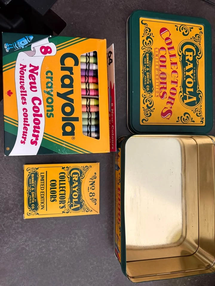 1990 collectors edition Crayola crayons - photo 4