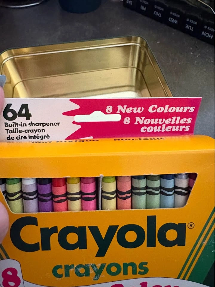 1990 collectors edition Crayola crayons - photo 5