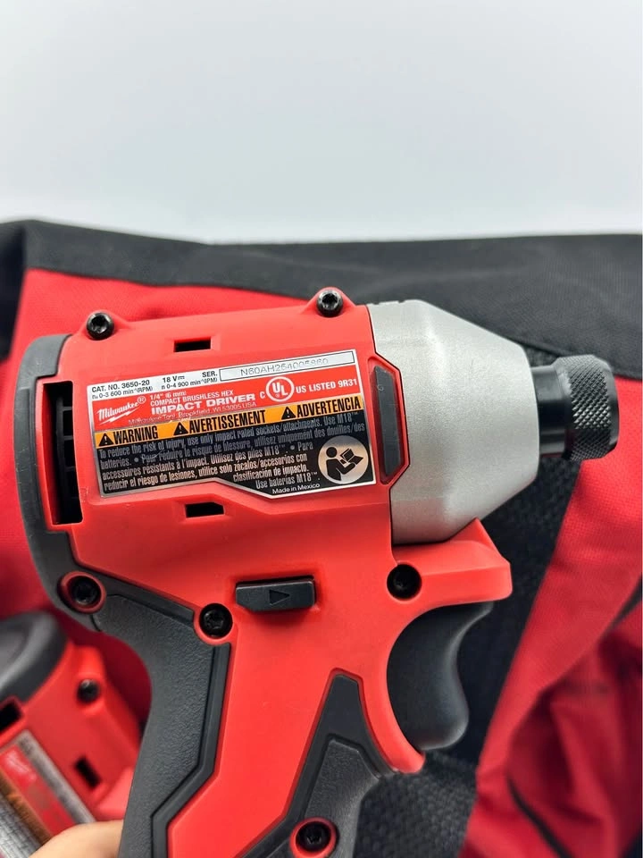 Milwaukee M18 Compact Brushless 2-Tool Combo Kit 3610-22CT - photo 3