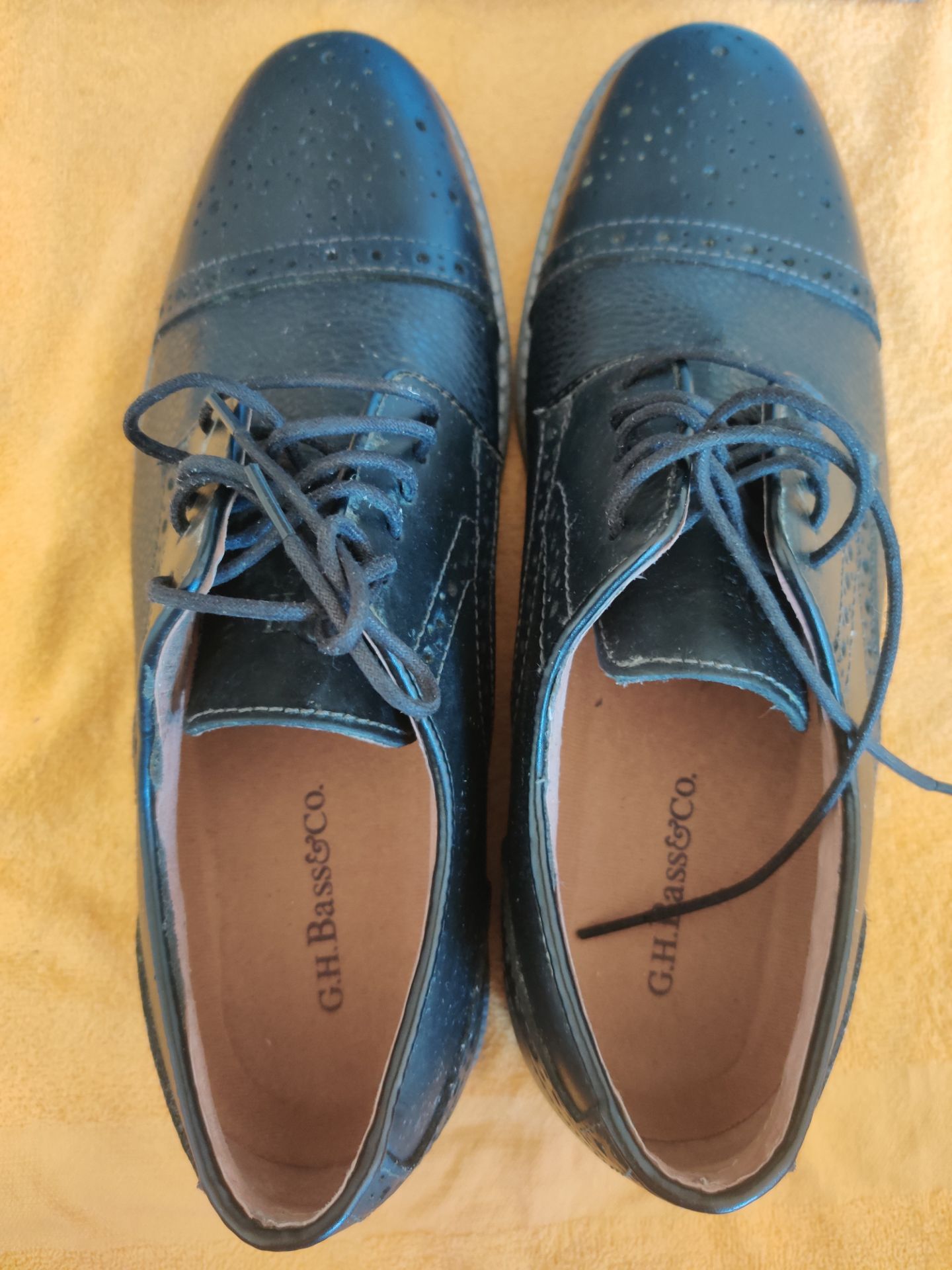 NEW G.H. Bass & Co. Leather Brogue Oxford Shoes - photo 2