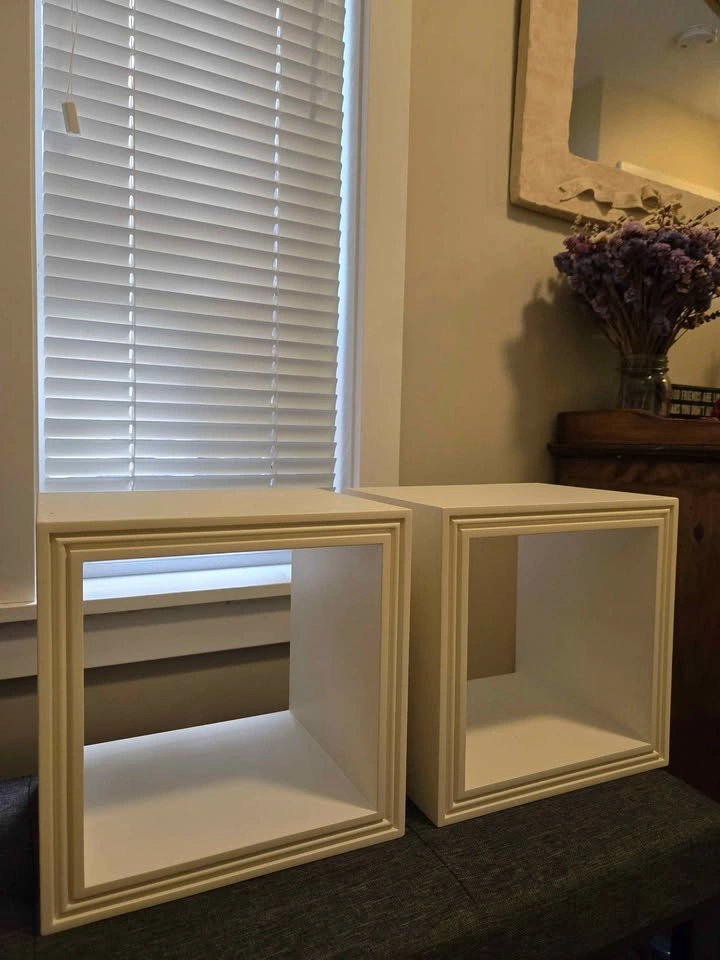 Pair of White Decorative Cube Wall Shelves - photo 2