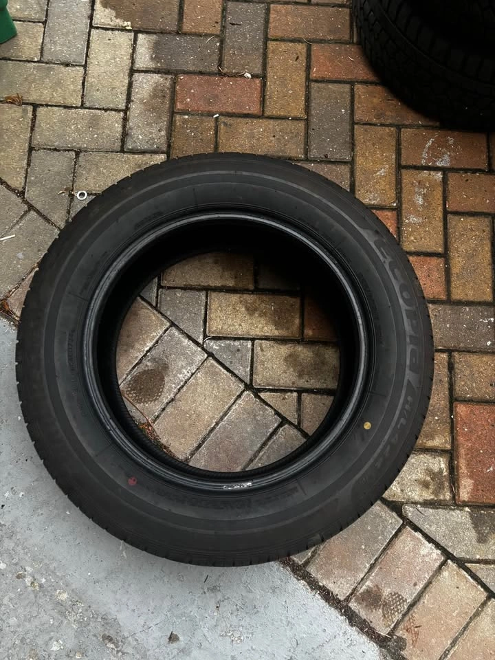 225/60R17 - photo 5