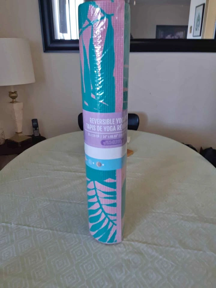 Brand new yoga mat. Tropical pattern