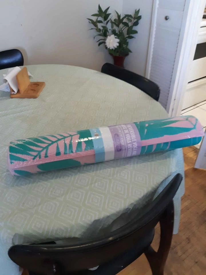 Brand new yoga mat. Tropical pattern - photo 3