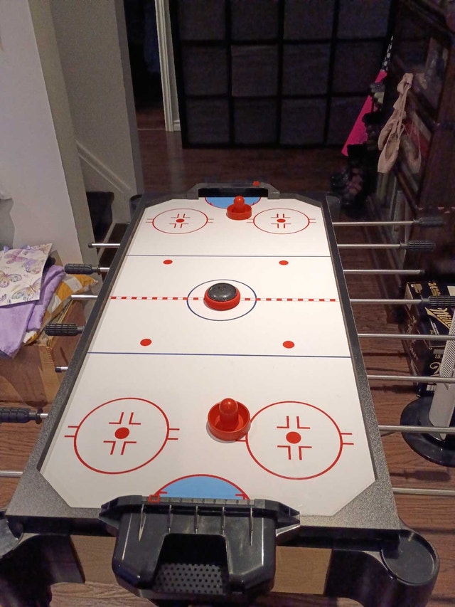 3-in-1 Tabletop Game Set: Foosball, Air Hockey & Table Tennis - photo 2