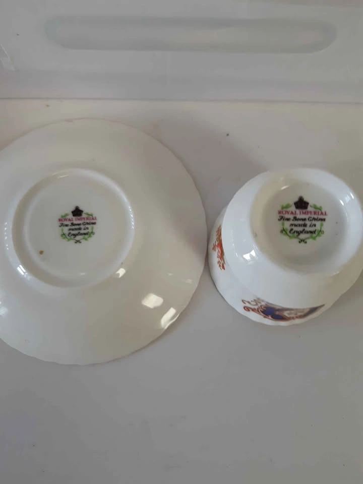 Royal Imperial Fine Bone China Tea Cup and Saucer Set - photo 2