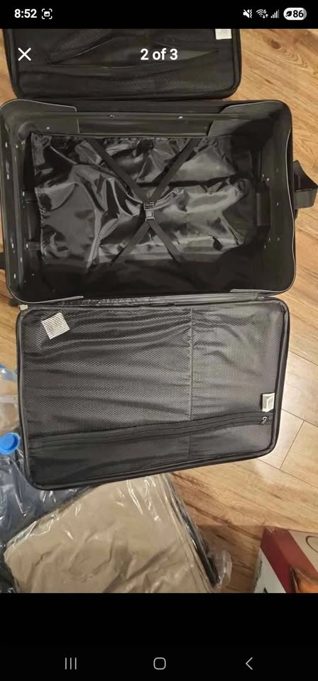 Set of 2 Black Soft-Shell Suitcases - photo 2