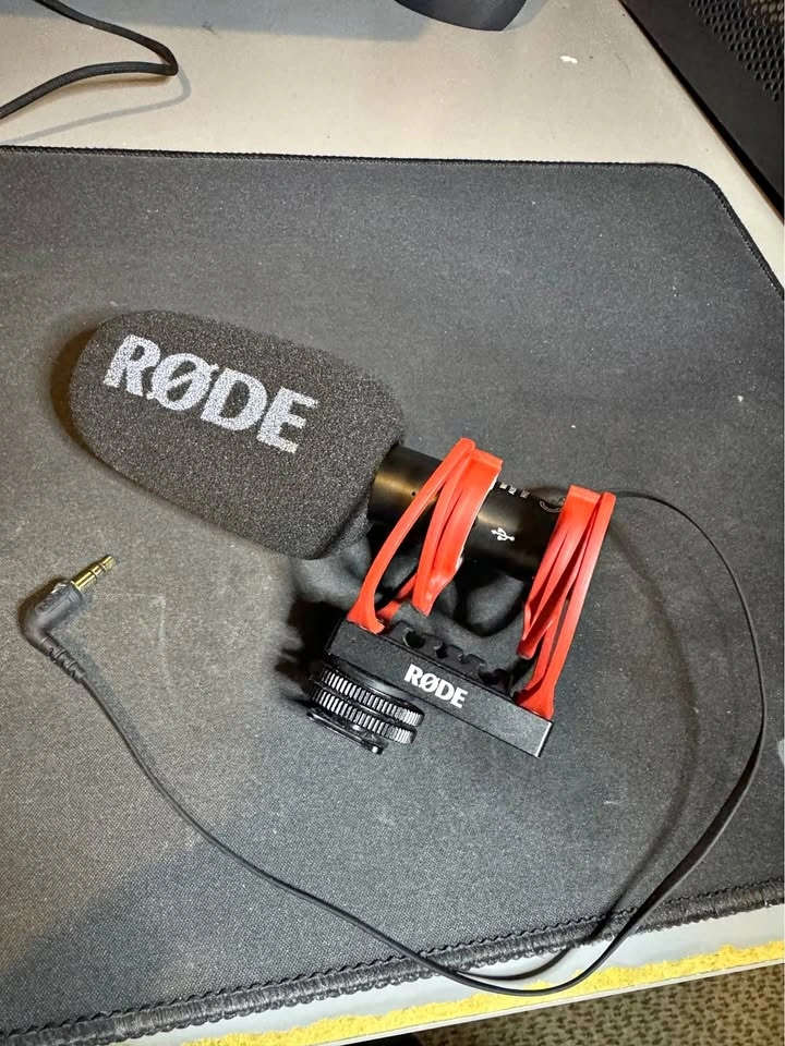 Rode Mic Go II