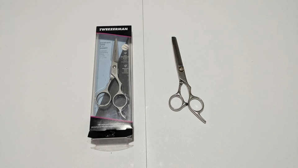 Tweezerman Styling Shears - photo 2