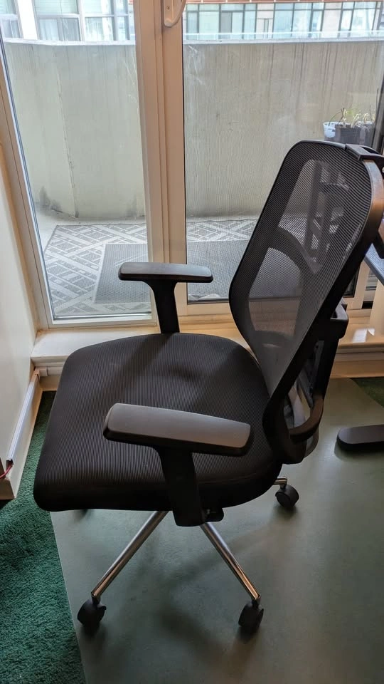 MotionGrey Ergonomic Office Chair - photo 4