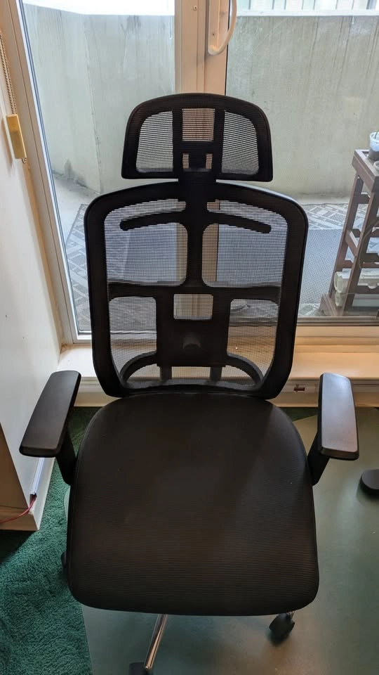 MotionGrey Ergonomic Office Chair - photo 5