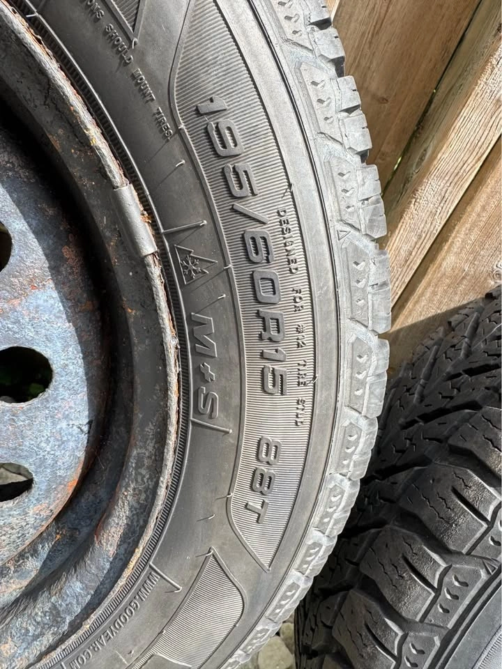 195/60/R15 Goodyear M+S Tires with Steel Rims (Set of 4) - photo 3