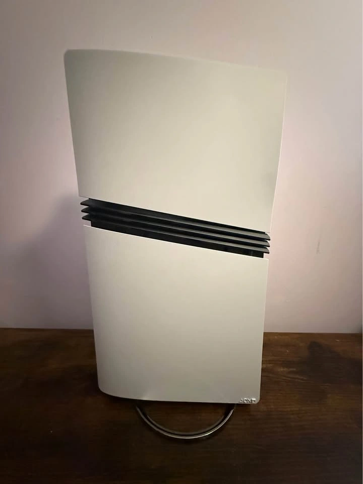 NEW PS5 PRO EXCELLENT CONDITION - photo 2