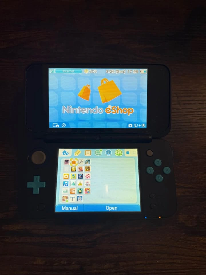 EXCELLENT CONDITION 2DS XL - photo 2