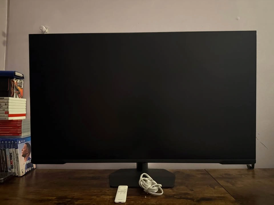 NEW Samsung Odyssey Neo G7 43 Inch 4K UHD gaming monitor - photo 2