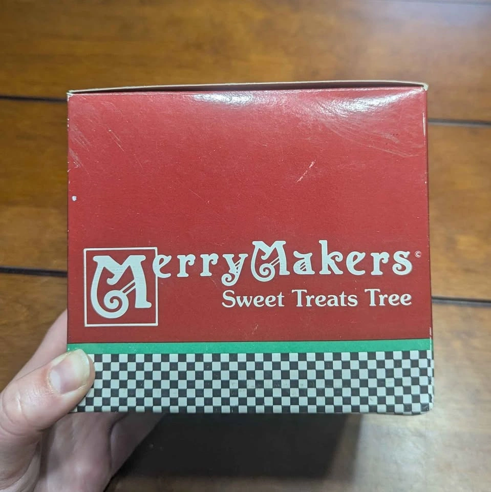 Department 56 - Merry Makers - Sweet Treats Tree - photo 3