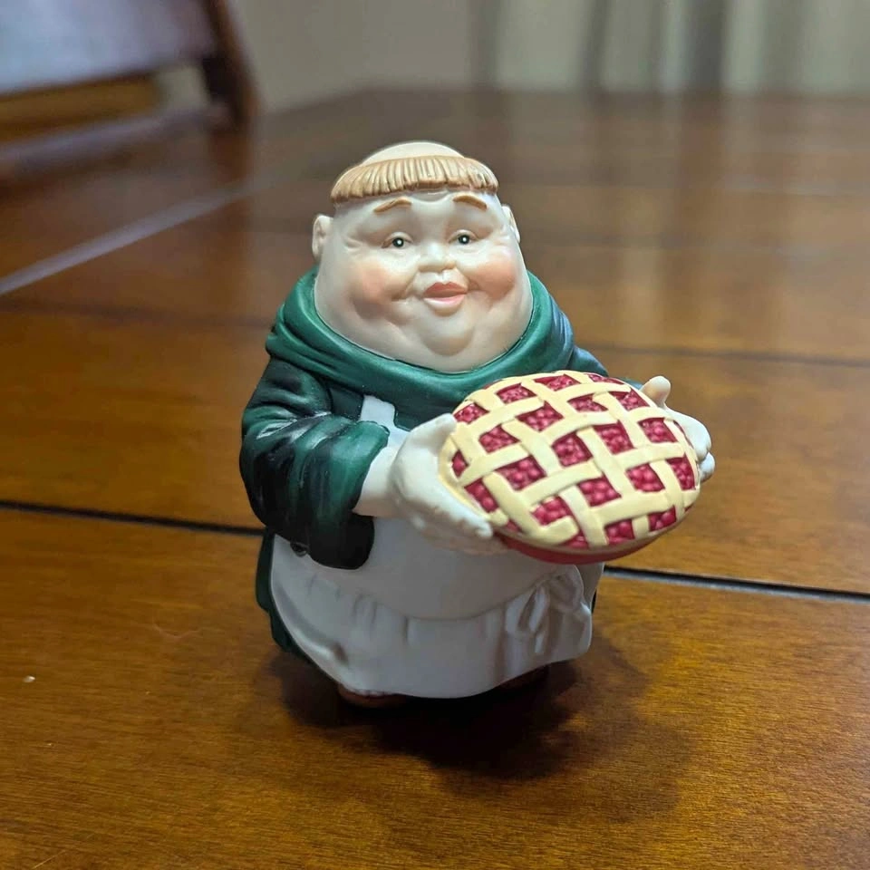 Department 56 - Merry Makers - Simon The Pieman