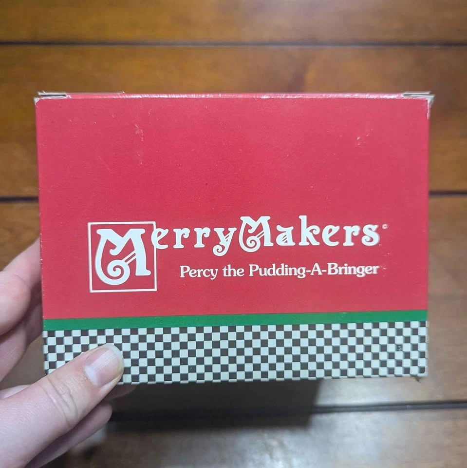 Department 56 - Merry Makers - Percy The Pudding-A-Bringer - photo 3