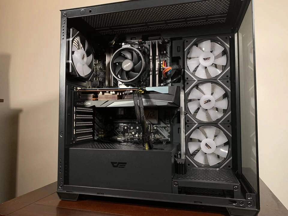 Custom Built Gaming/Productivity PC - photo 5