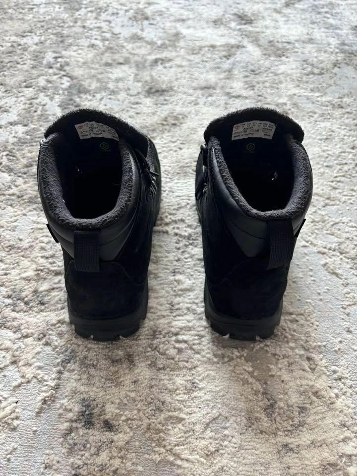 Black Timberland Boots - photo 3