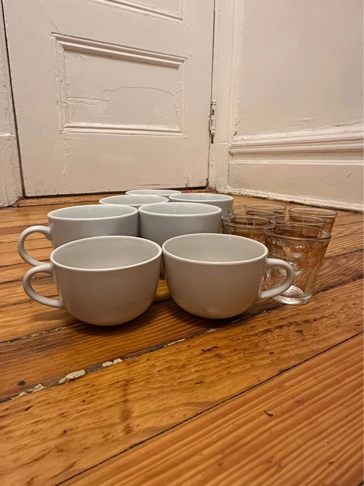 Drinkware Starter Kit - 7 Ceramic Mugs and 6 Tea Glasses - photo 2