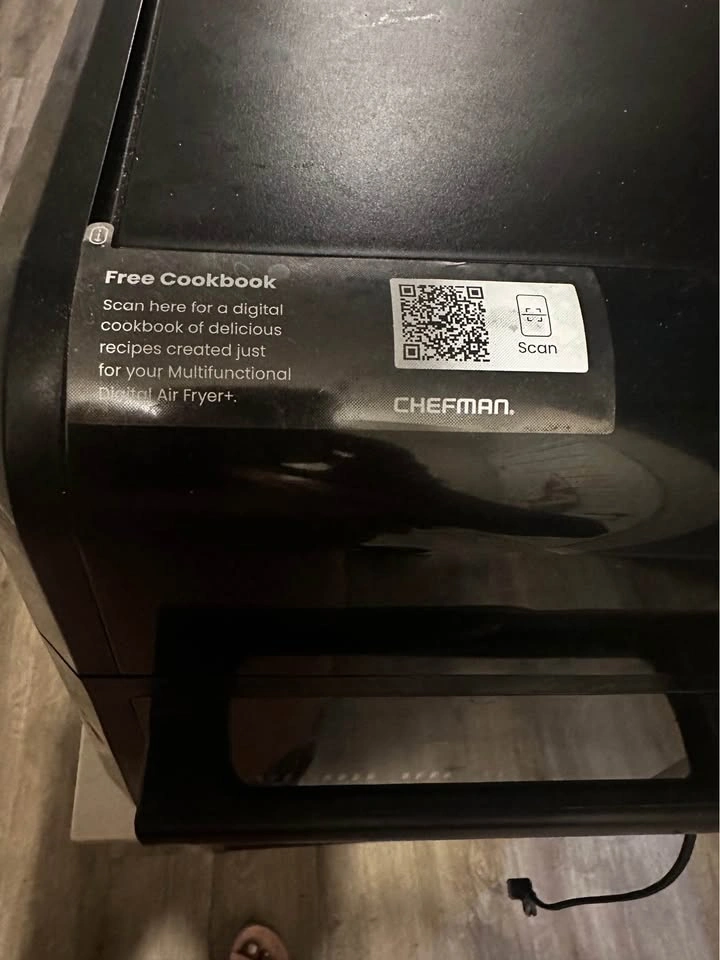 Moving sale: Chefman air fryer black - photo 4
