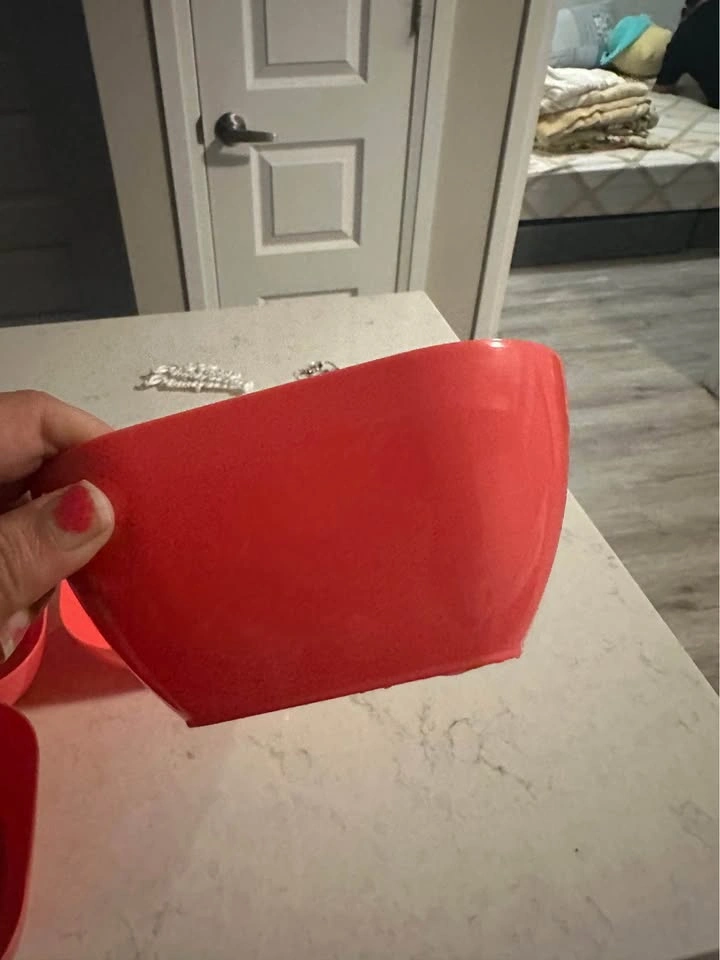 Moving sale: Plastic square shape containers - photo 2