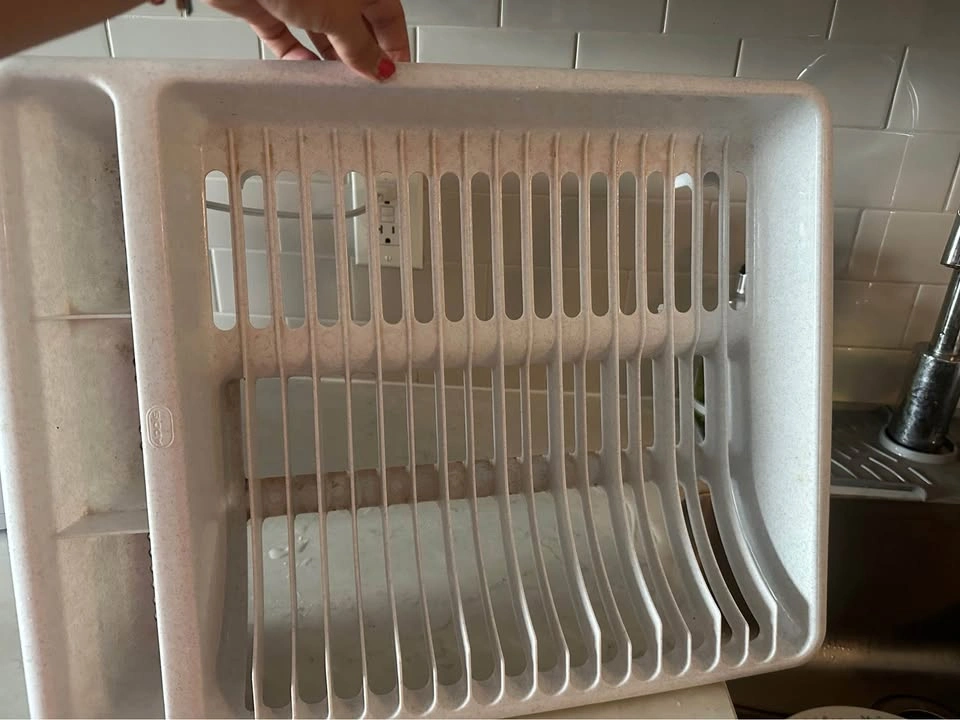 Moving sale: Dish drying rack - photo 4