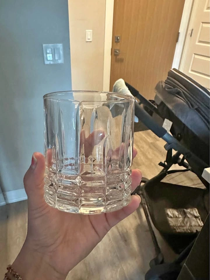 Moving sale: 6 small drink glasses