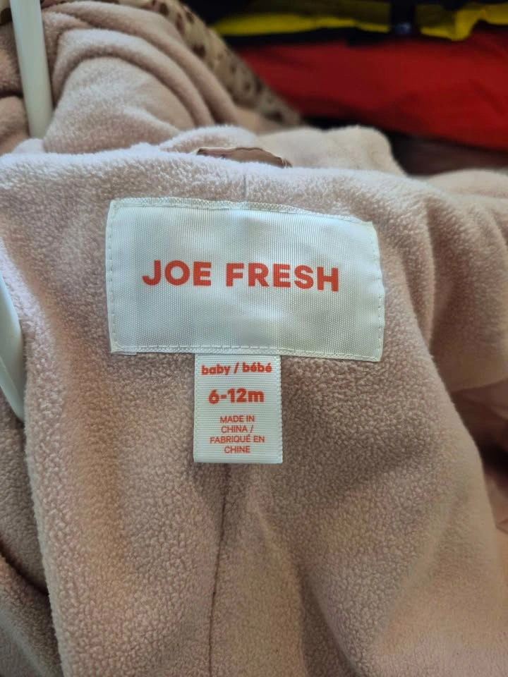 Joe Fresh Baby Snowsuit 6-12M - photo 3