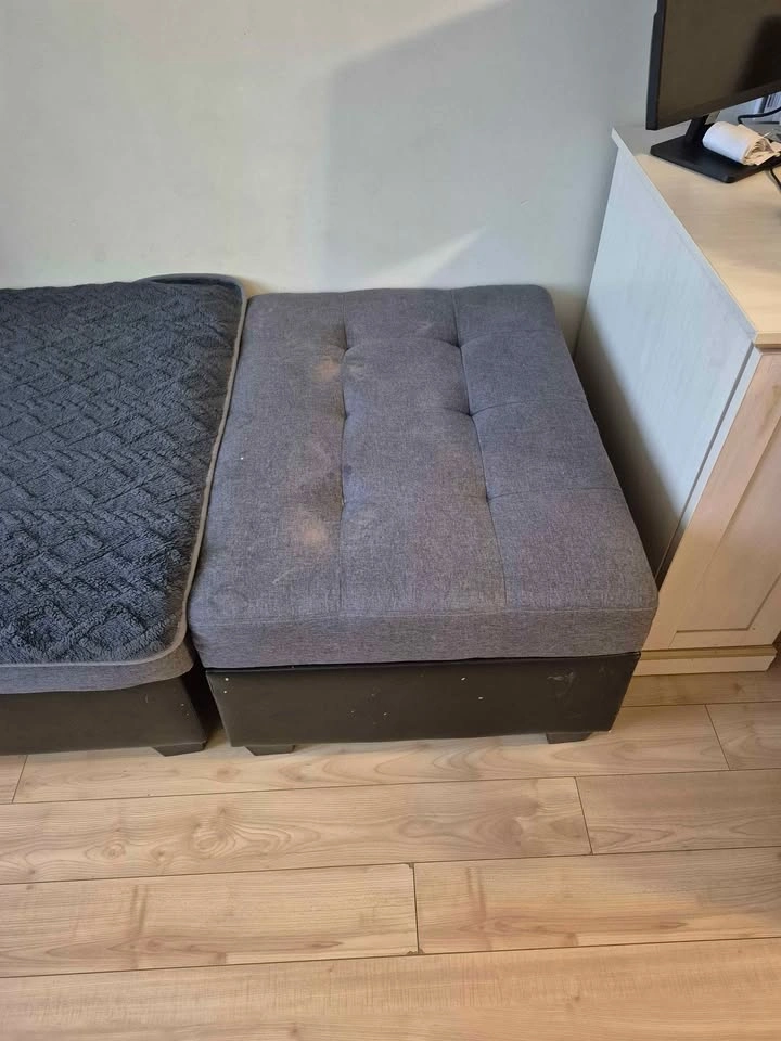 Large 6-Seater Sectional + Ottoman (Must Go!) - photo 3