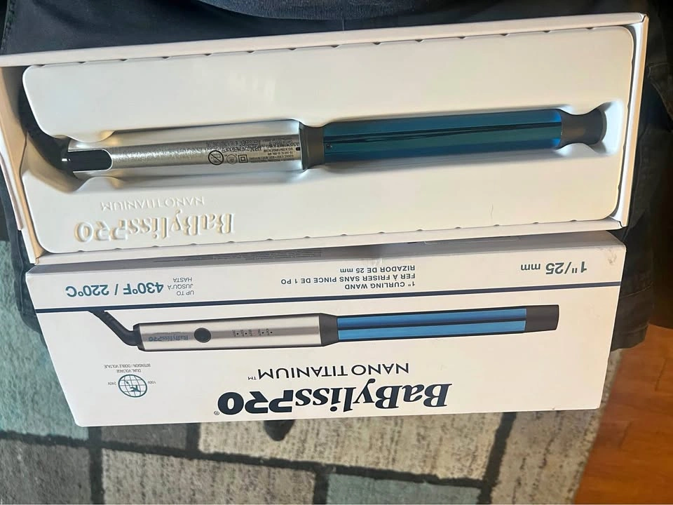 BaBylissPRO Nano Titanium 1” Curling Wand