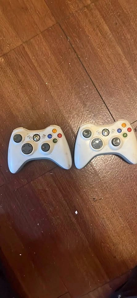 2 Xbox controller
