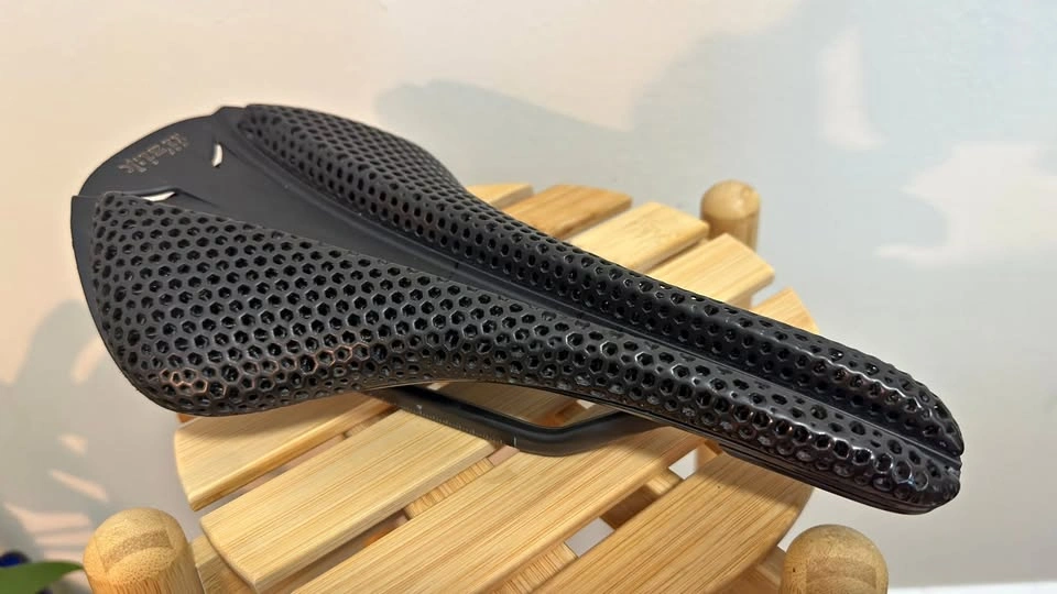 Fizik Antares 3D printed bicycle saddle