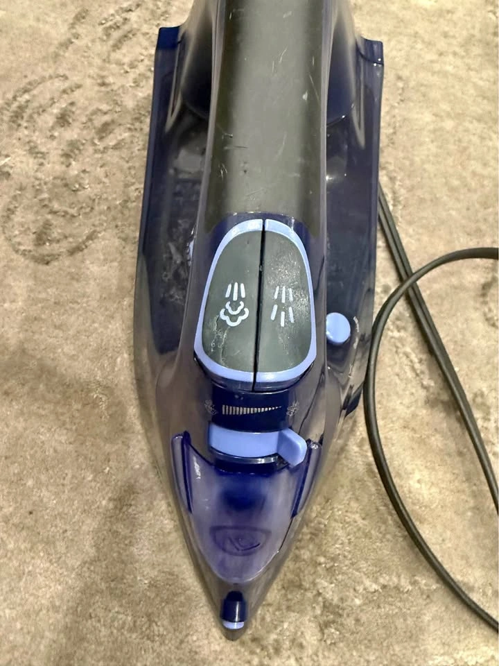 BEAUTURAL Steam Iron