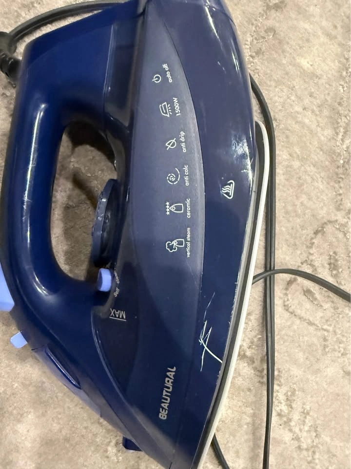 BEAUTURAL Steam Iron - photo 2